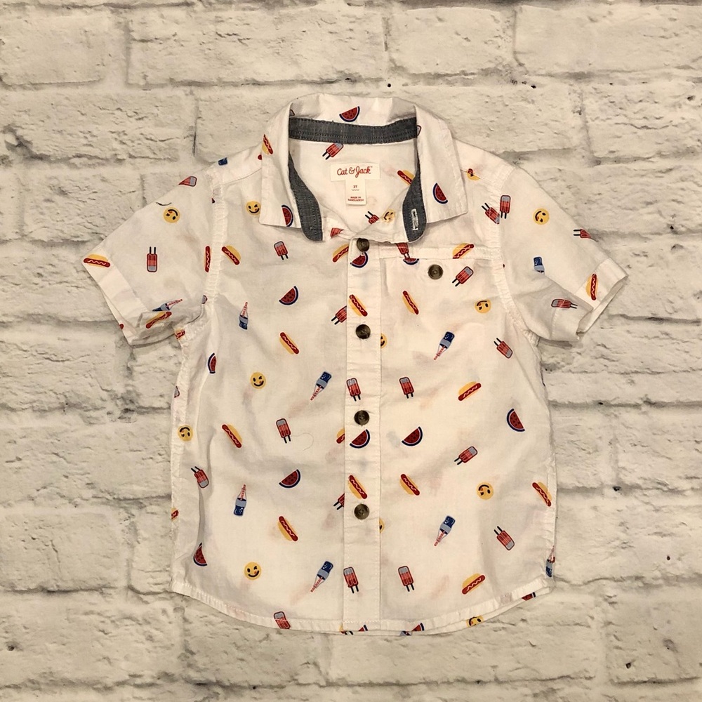 Cat and Jack 2T Boys Short Sleeve Button Down Top
